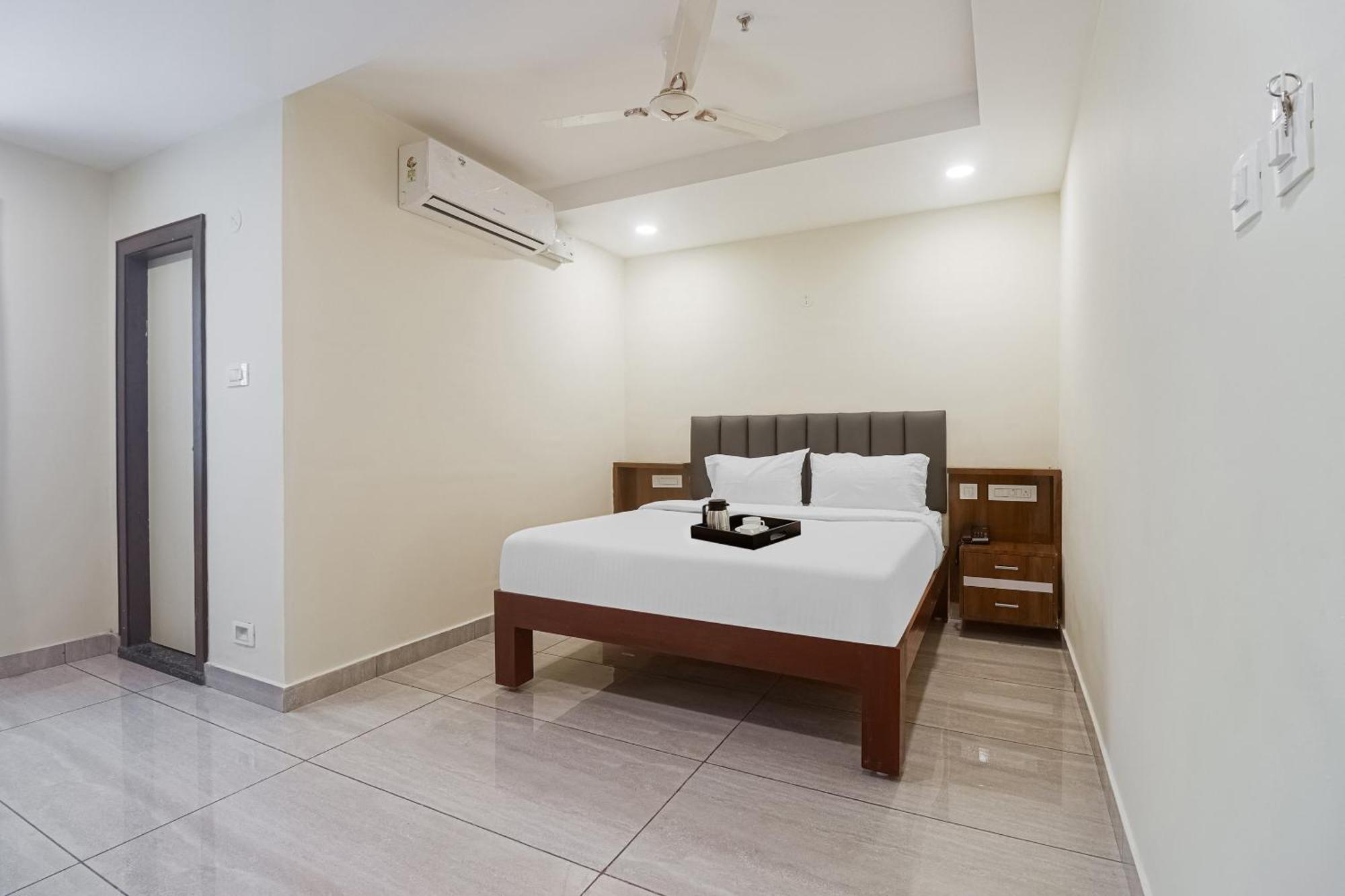 Hotel Townhouse Dj Grand Tirupati Exterior foto